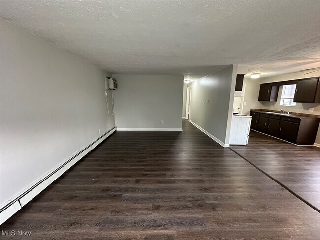 Building Photo - 115 Westminster Ave