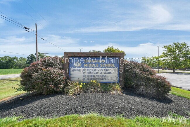 Building Photo - 388 Shanahan Rd