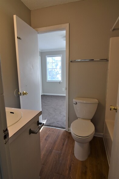 Building Photo - 7653 Hunters Ridge Ln