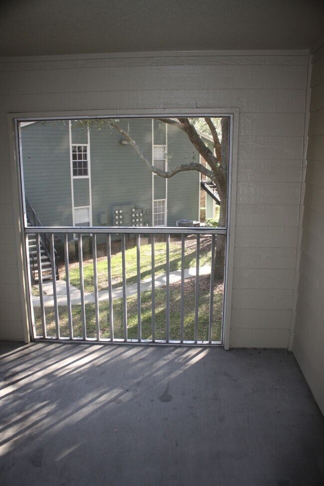 Building Photo - 5016Park2227