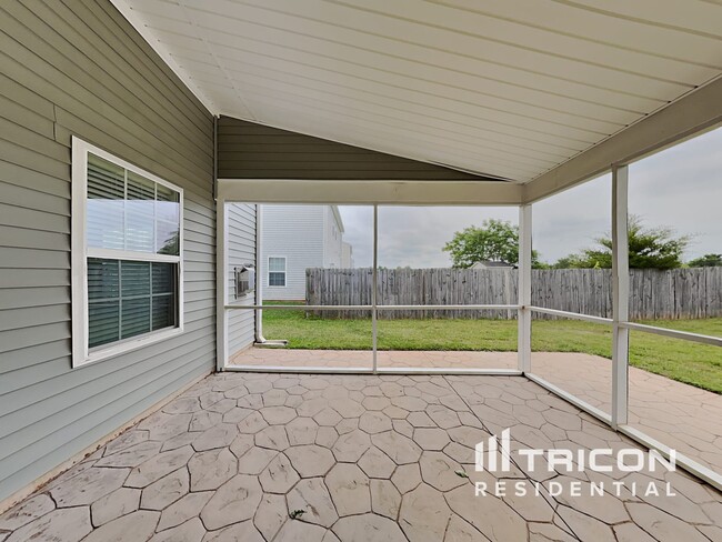 Building Photo - 7337 Ethans Way