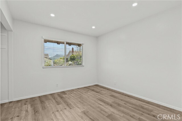 Building Photo - 2181 Hillsbury Rd