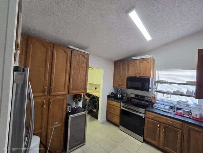 Building Photo - 1530 Royal Forest Ct