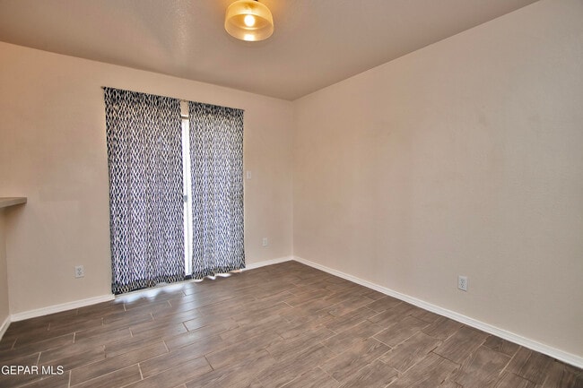 Building Photo - 11726 Stone Castle Dr
