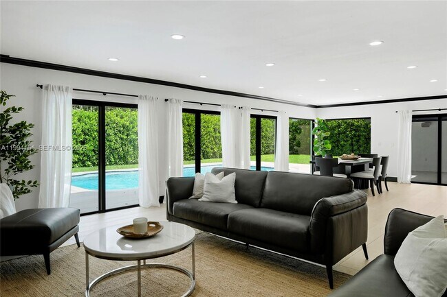 Building Photo - 8341 SW 87th Terrace