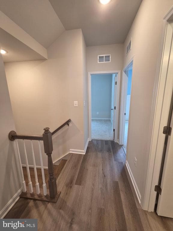 Building Photo - 2558 Hopton Ln