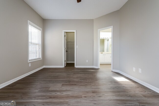 Building Photo - 1255 Lafayette Square