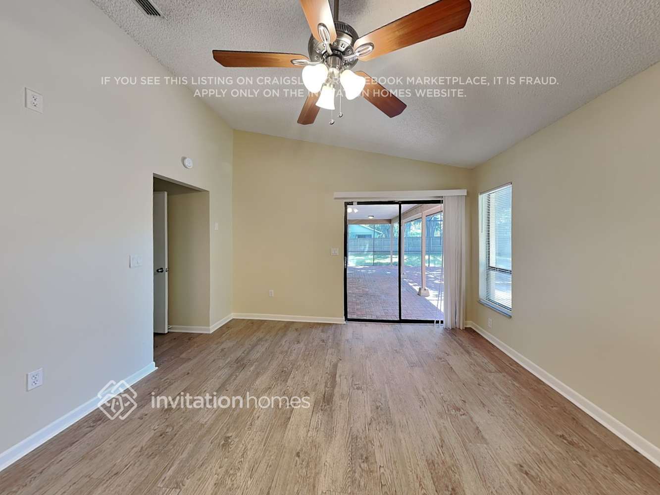 Building Photo - 8201 Helena Dr