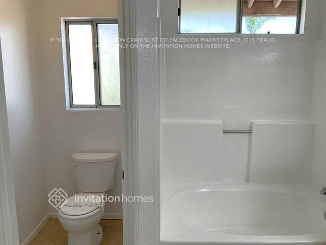 Building Photo - 8049 Streamside Ct