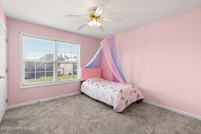 Building Photo - 8212 Grandel Pl