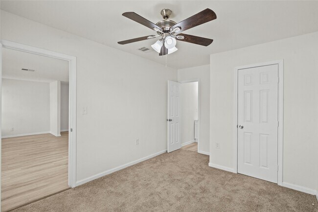 Building Photo - 2105 2nd St