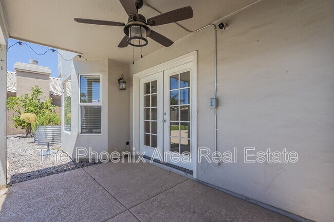 Building Photo - 1441 W Shellfish Dr