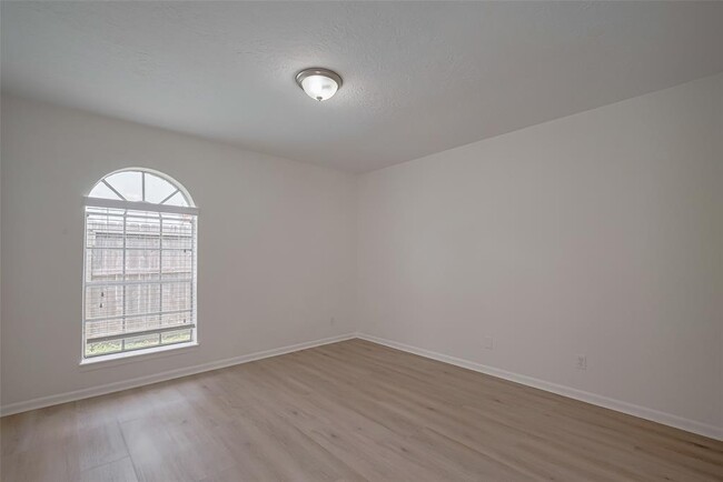 Building Photo - 11235 FM1764