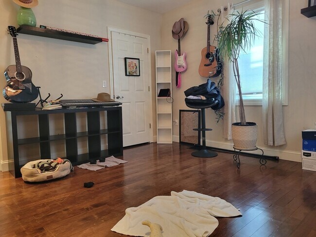 Building Photo - 20 Symonds St