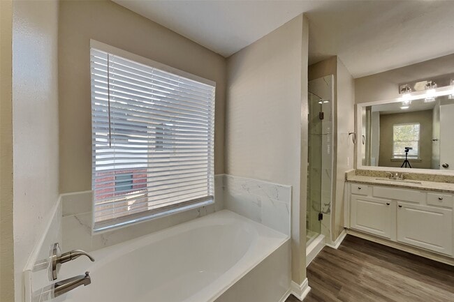 Building Photo - 5418 Gosforth Dr