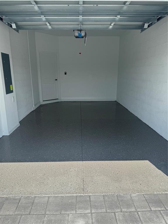 Building Photo - 15003 White Pearl Rd