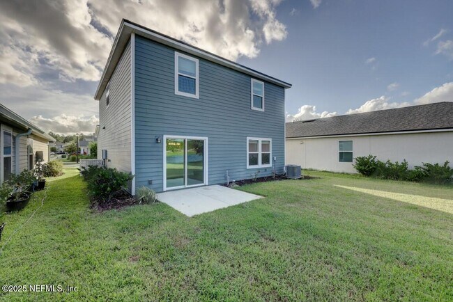 Building Photo - 13623 Holsinger Blvd