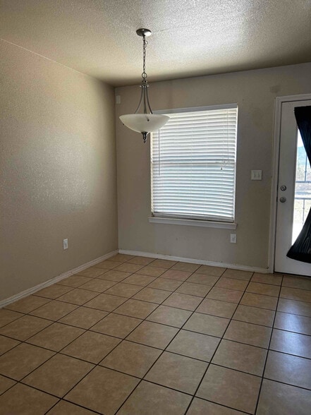 Building Photo - 7321 Brick Dust St