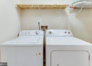 Building Photo - 606 Hatchers Run Ct