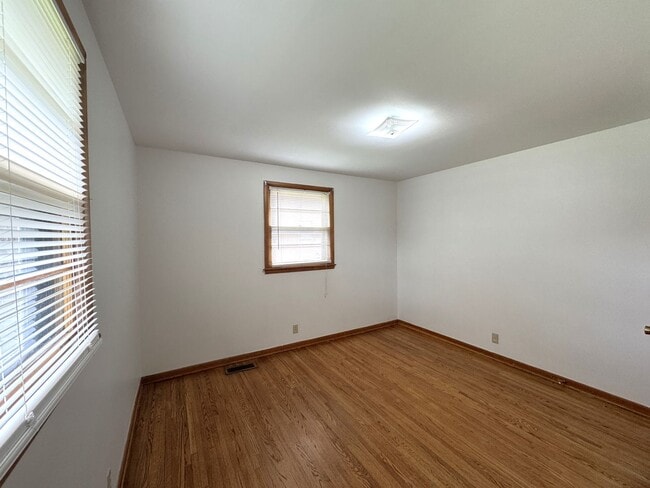 Building Photo - Excellent 2 Bedroom Home in East Nashville!