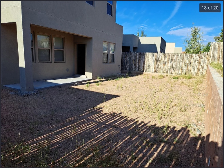 Building Photo - 7274 Vista Serena Loop