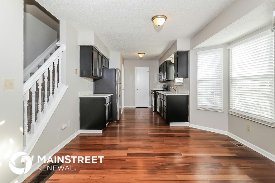 Building Photo - 7401 Crooked Stick Dr