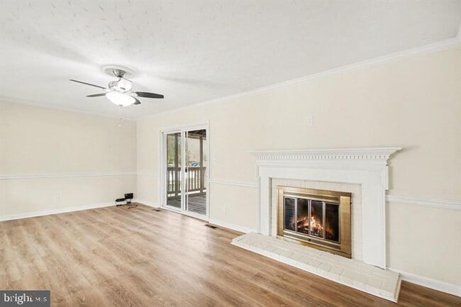 Building Photo - 2113 Matthew Ln