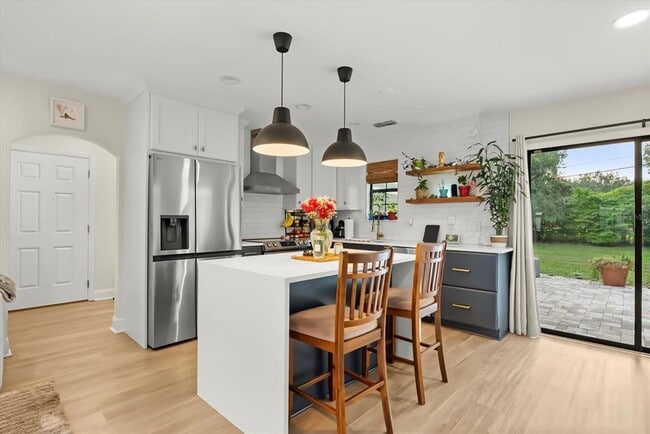 Building Photo - 3622 Devonswood Dr