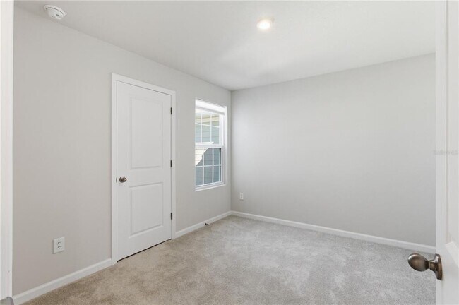 Building Photo - 4740 Old Blush St