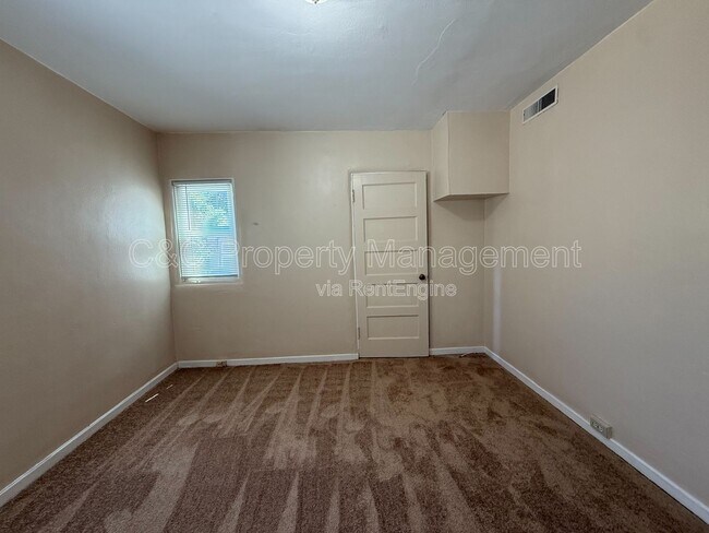 Building Photo - 500 Hamilton Ave