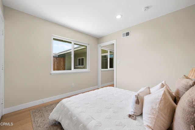 Building Photo - 66 W Garden Green