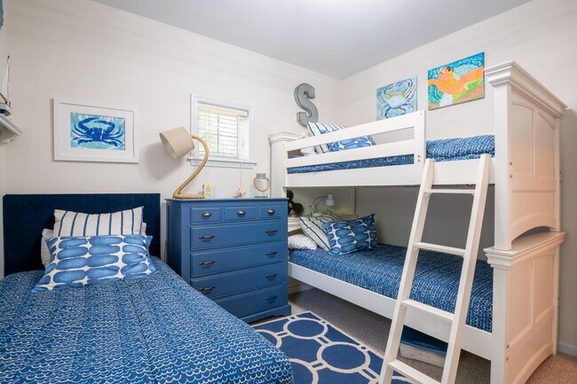 Building Photo - OFF-SEASON FURNISHED MONTHLY RENTAL STARTI...