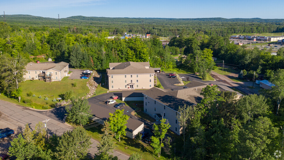 Primary Photo - Northwoods Apartments