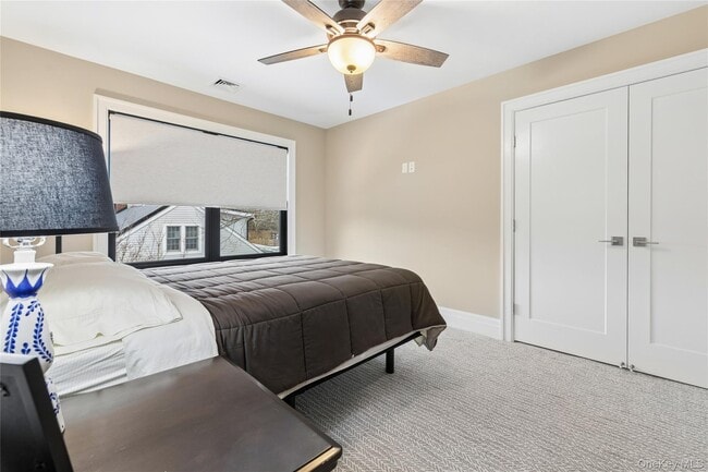 Building Photo - 55 S Phillips Ave