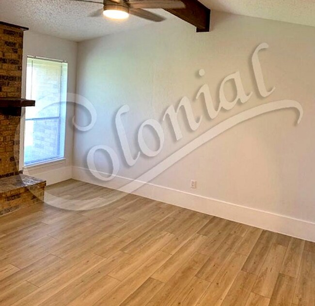 Building Photo - AVAILABLE NOW; APPLY AT OUR WEBSITE