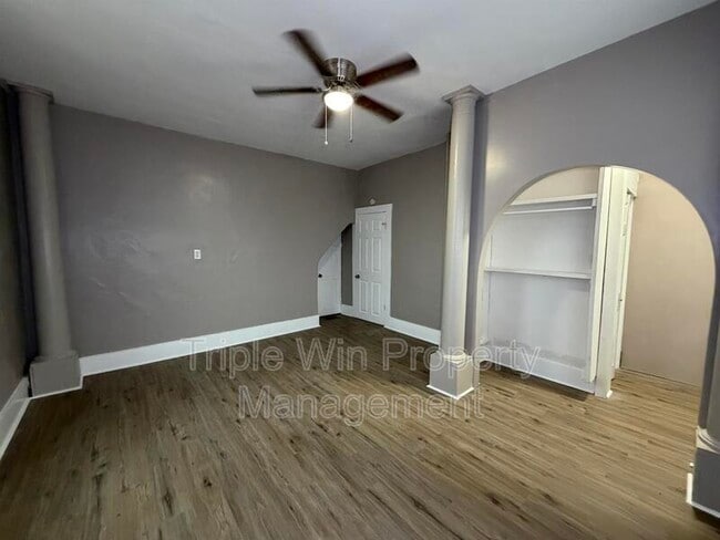 Building Photo - 307 State Hwy 47