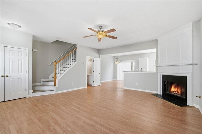 Building Photo - 4645 Valais Ct