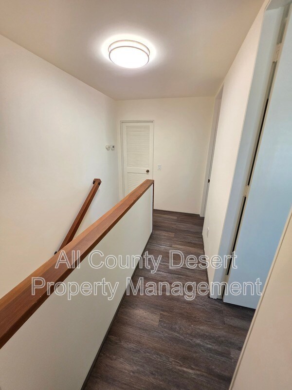 Building Photo - 2504 N Whitewater Club Dr