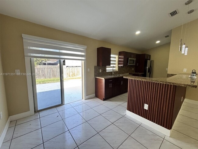 Building Photo - 12501 SW 264th St