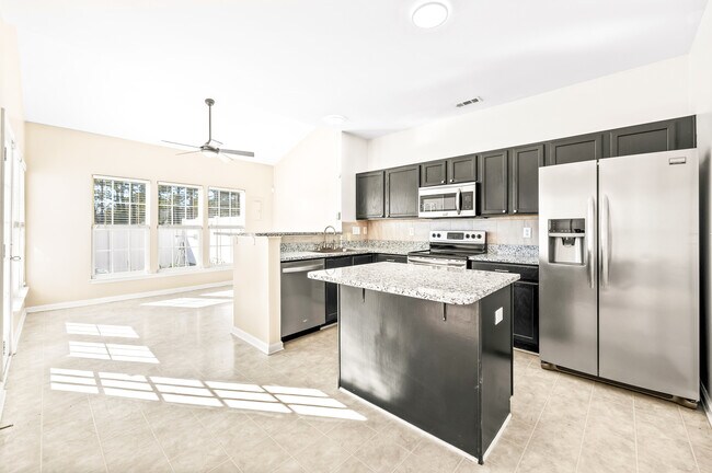 Building Photo - 106 Kase Ct