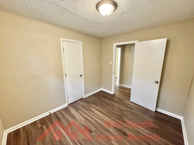 Building Photo - 1761 Winston Dr