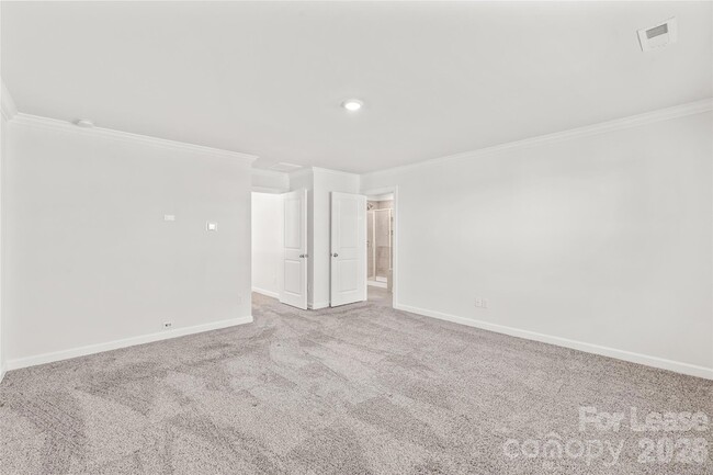 Building Photo - 4059 Armstrong Farm Dr