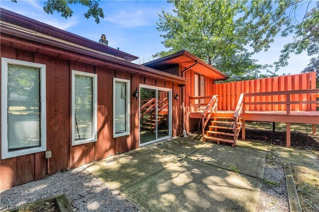 Building Photo - 13575 Starlite Dr