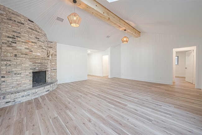 Building Photo - 811 Lemm Ct