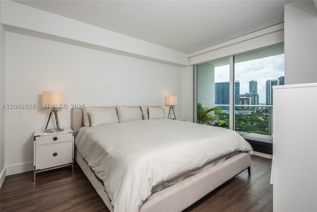 Building Photo - 4250 Biscayne Blvd