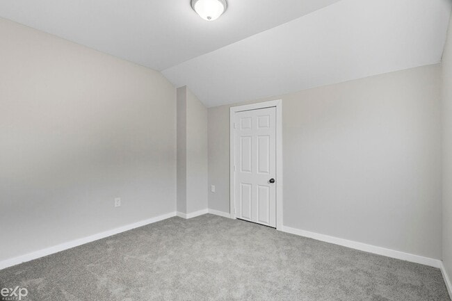 Building Photo - 13320 Jane Ave