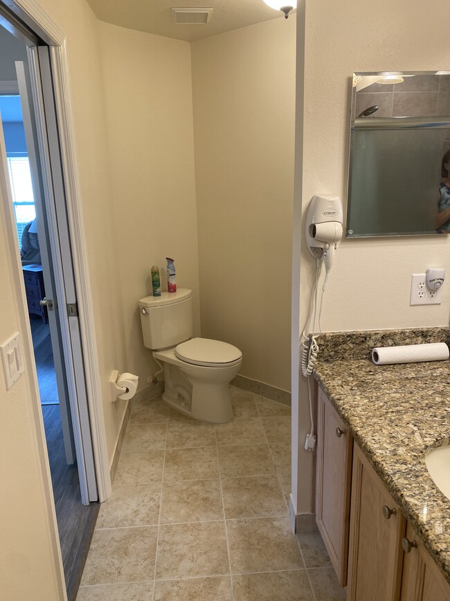 Building Photo - 304 Acadia Dr
