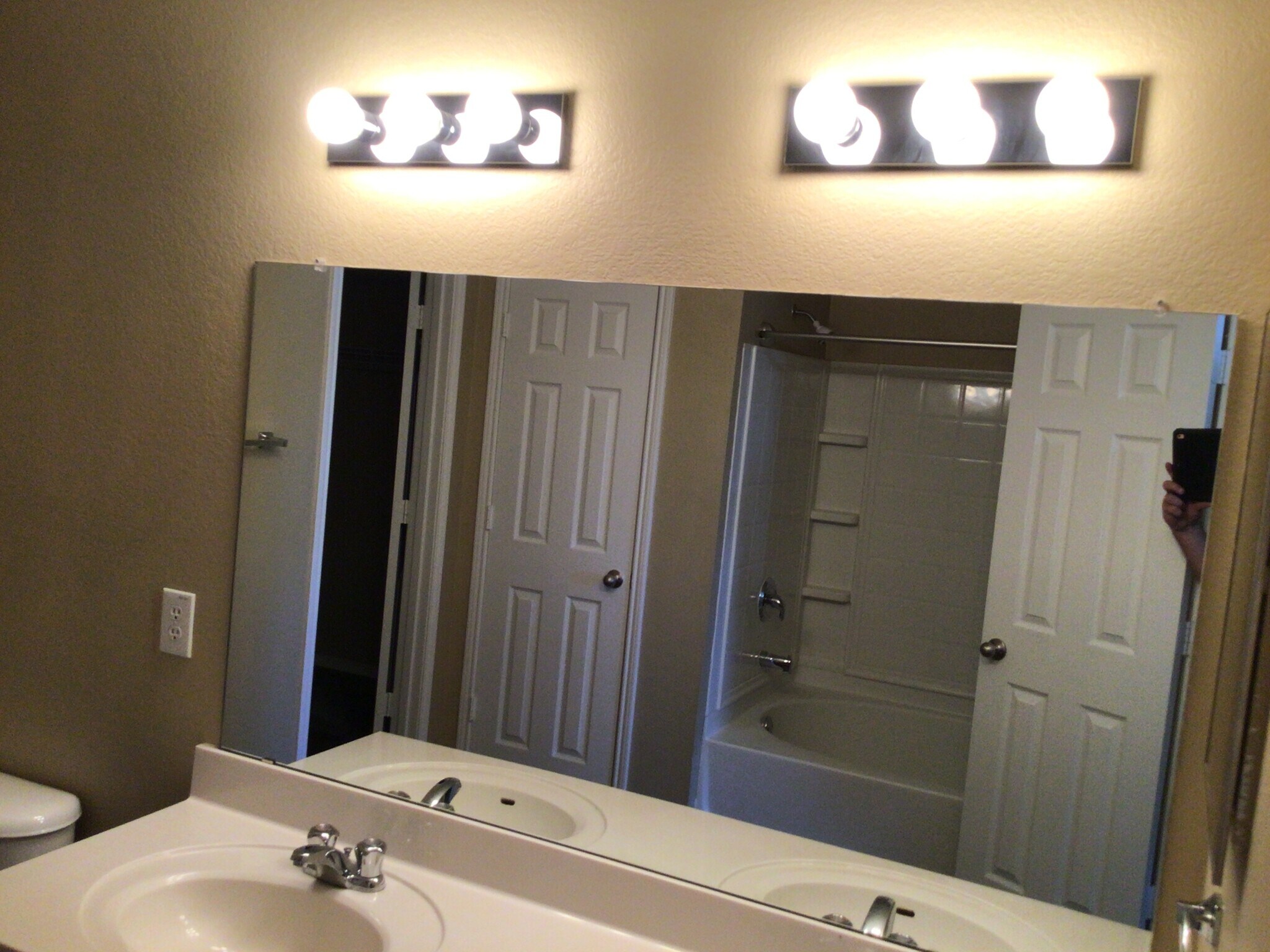 Building Photo - 1333 Gayle St