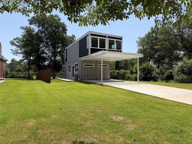 Building Photo - 1232 Kennie Dr