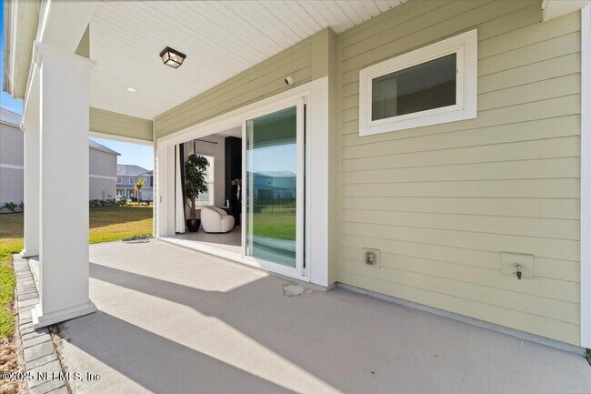 Building Photo - 492 Rum Runner Wy